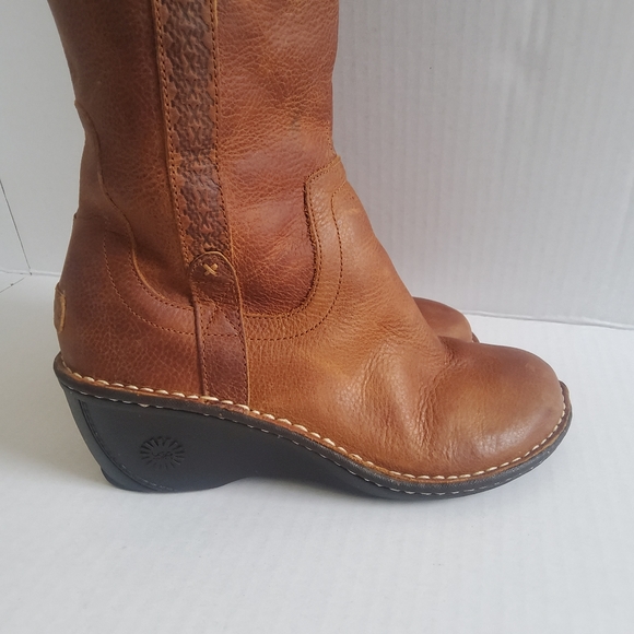 UGG Hartley Leather Boots Chestnut Size 7 - Picture 9 of 14
